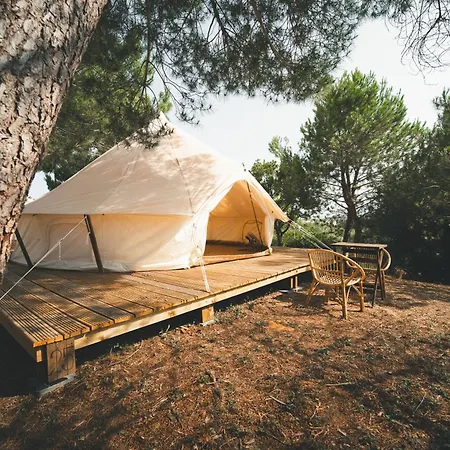 Holacamp אתר קמפינג אלבופיירה