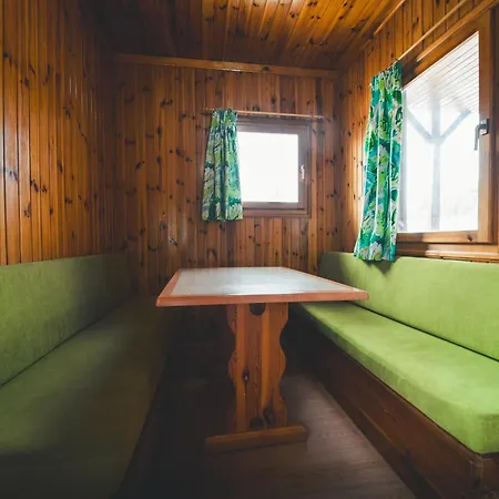 אתר קמפינג Holacamp *